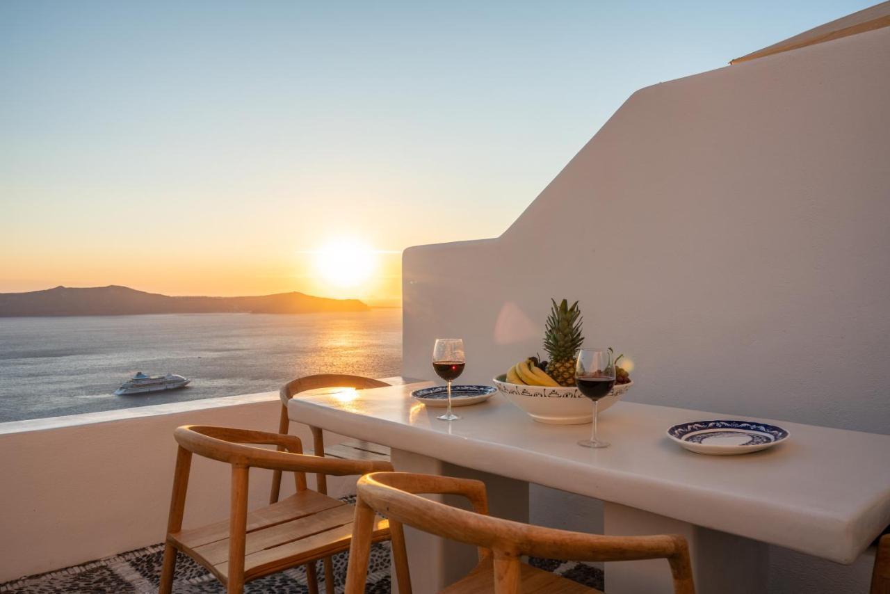 Inspire Santorini Luxury Villas Fíra Kültér fotó